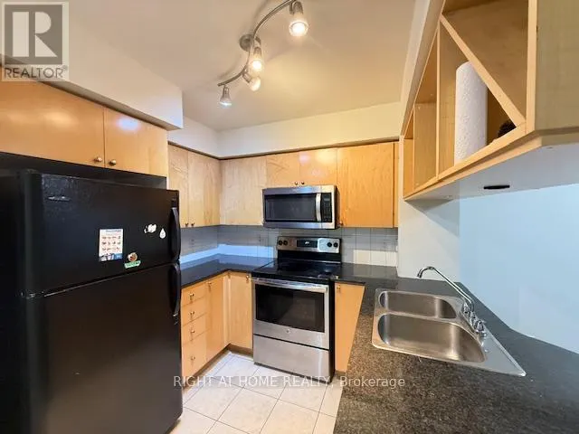 1207 - 4090 LIVING ARTS DRIVE