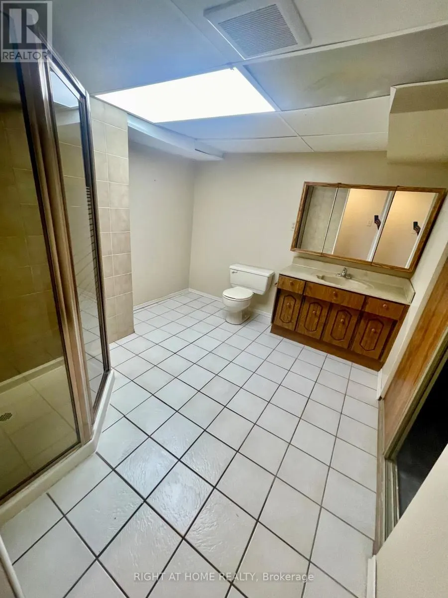 1382 GAINSBOROUGH DRIVE