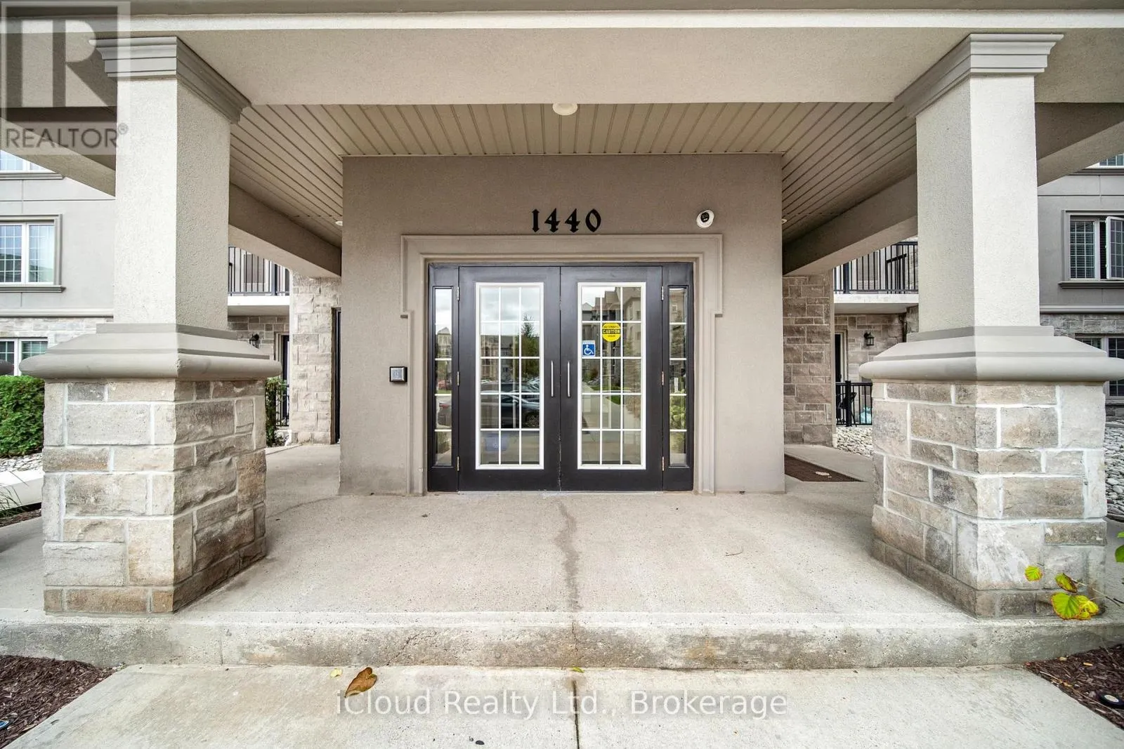 11 - 1440 MAIN STREET E