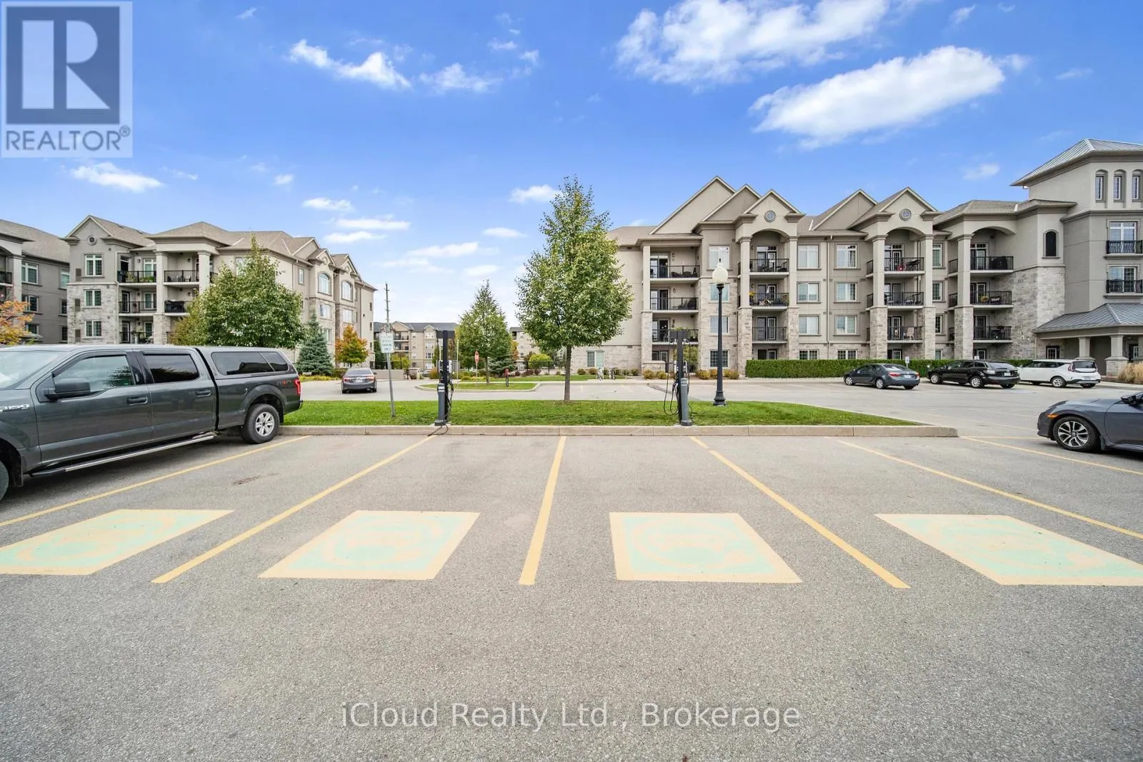 11 - 1440 MAIN STREET E