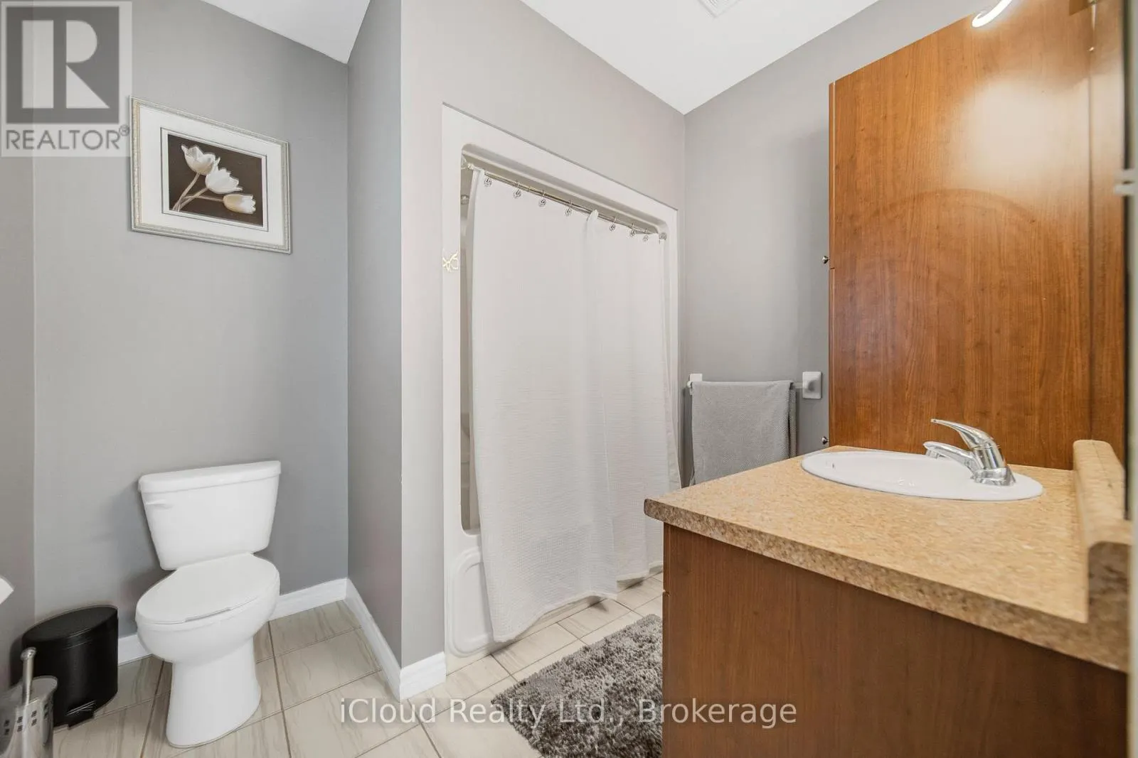 11 - 1440 MAIN STREET E