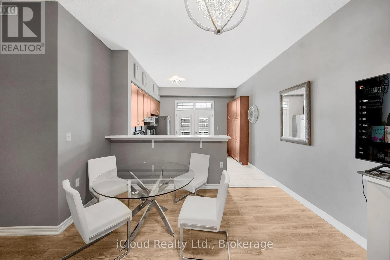 11 - 1440 MAIN STREET E