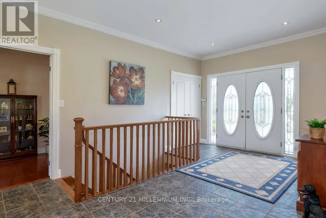 8 CASTLEWOOD COURT