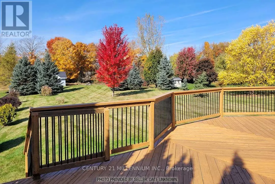 8 CASTLEWOOD COURT
