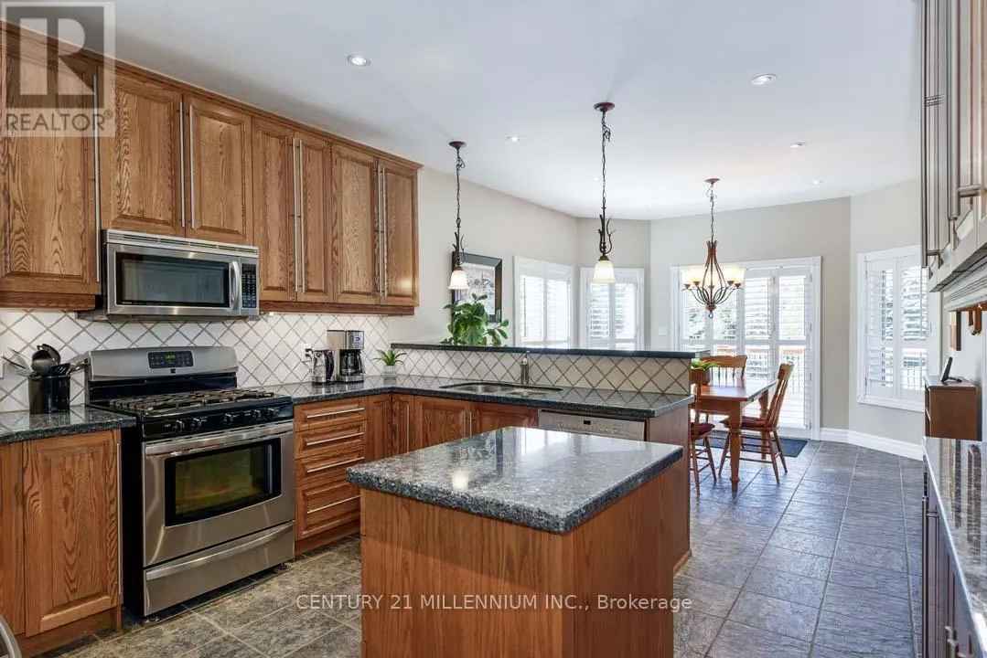 8 CASTLEWOOD COURT