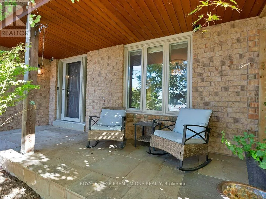 417 KINGSVIEW DRIVE
