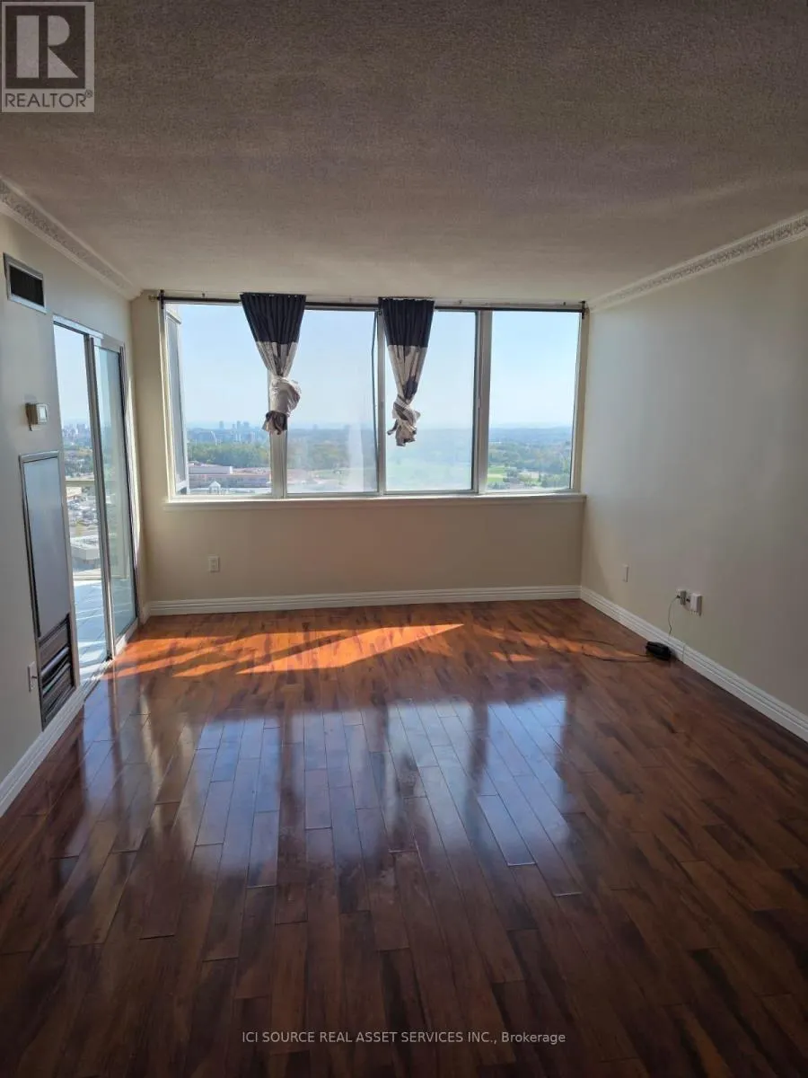 1710 - 350 WEBB DRIVE