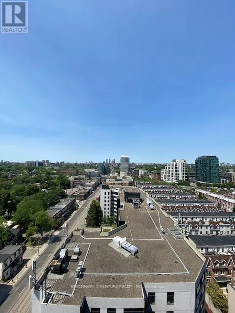 1221 - 285 DUFFERIN STREET