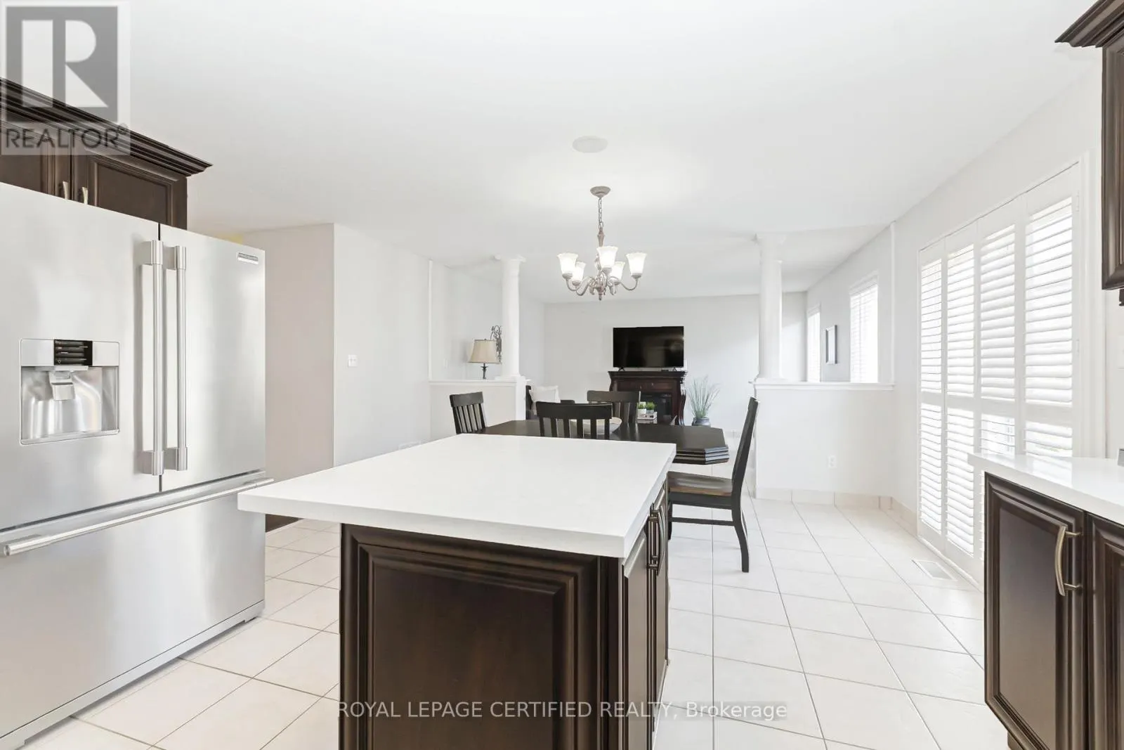 43 HEATHERDALE DRIVE
