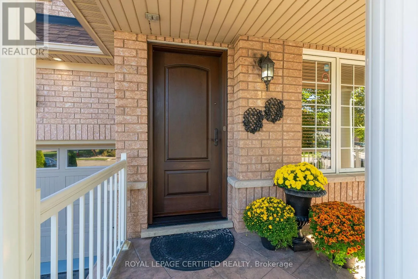 43 HEATHERDALE DRIVE