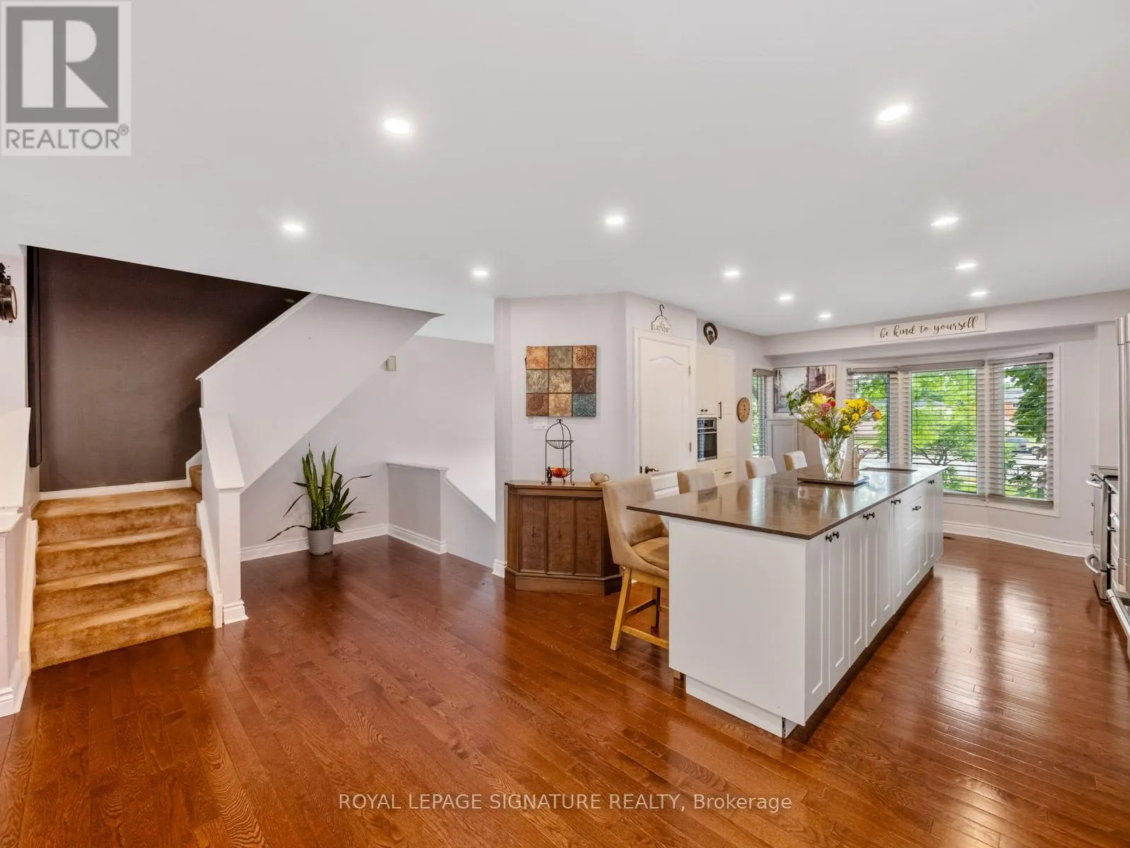 1558 LITCHFIELD ROAD