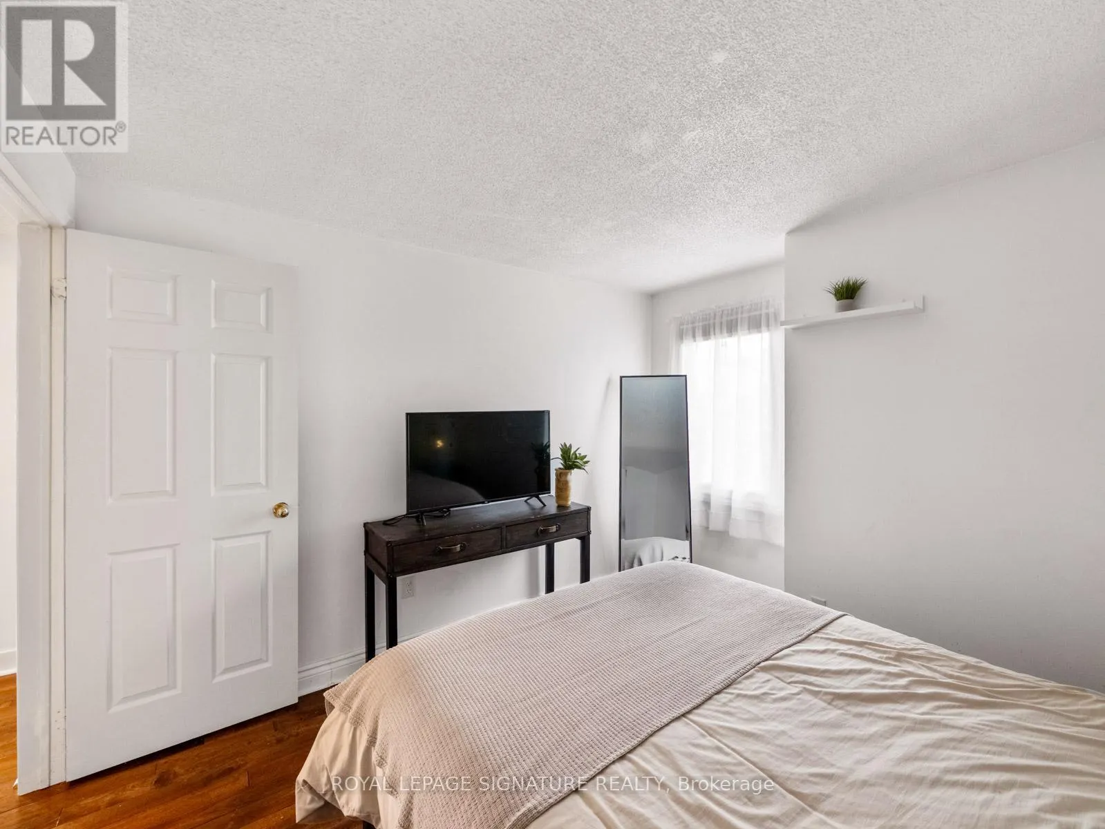 1558 LITCHFIELD ROAD