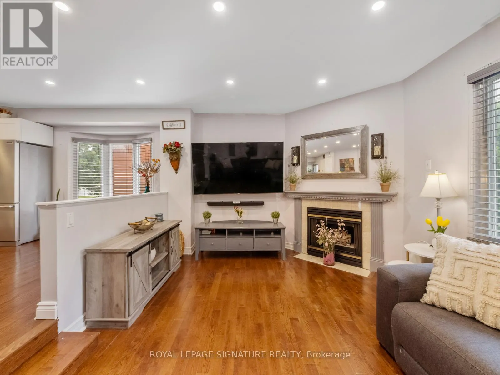 1558 LITCHFIELD ROAD