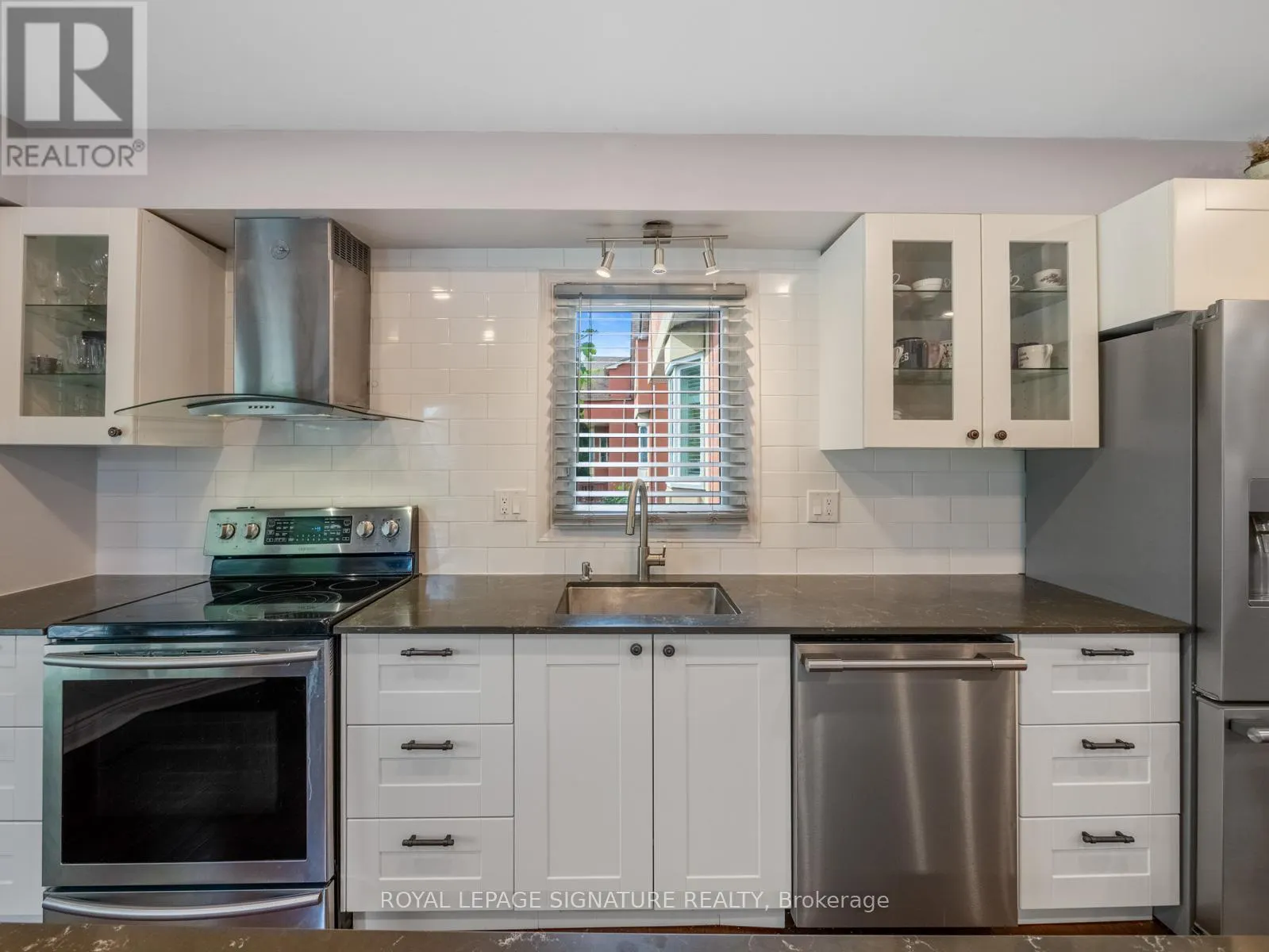 1558 LITCHFIELD ROAD