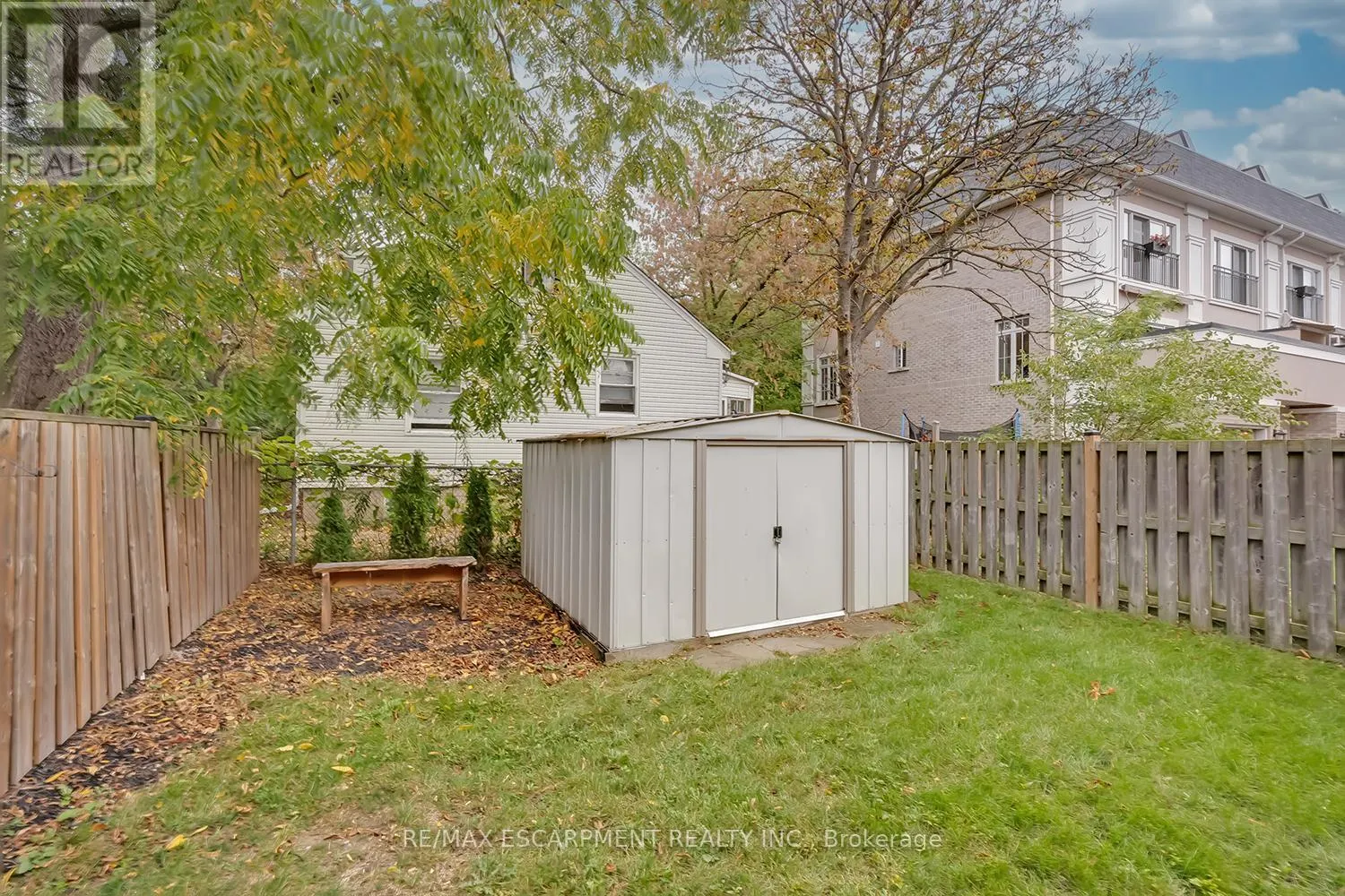 2 - 519 ELIZABETH STREET
