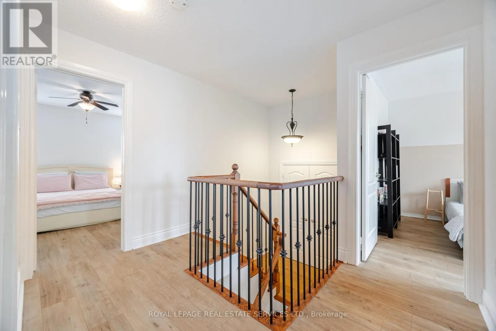 3896 BLOOMINGTON CRESCENT