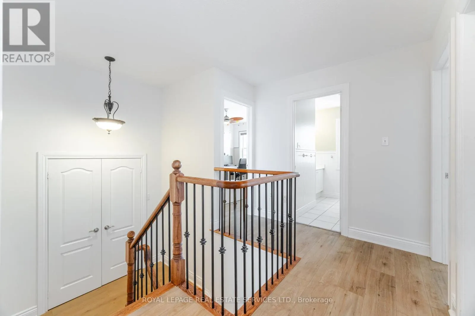 3896 BLOOMINGTON CRESCENT