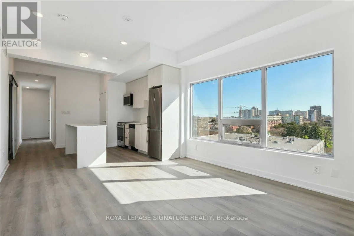 701 - 2433 DUFFERIN STREET