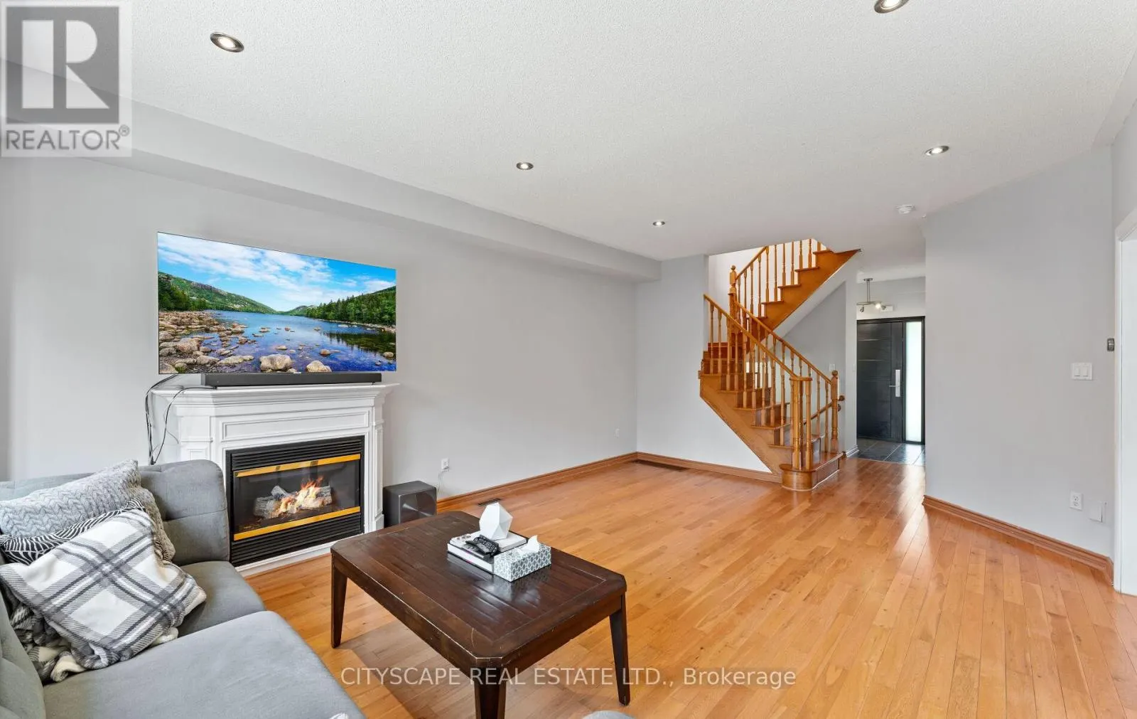 5760 RAFTSMAN COVE STREET