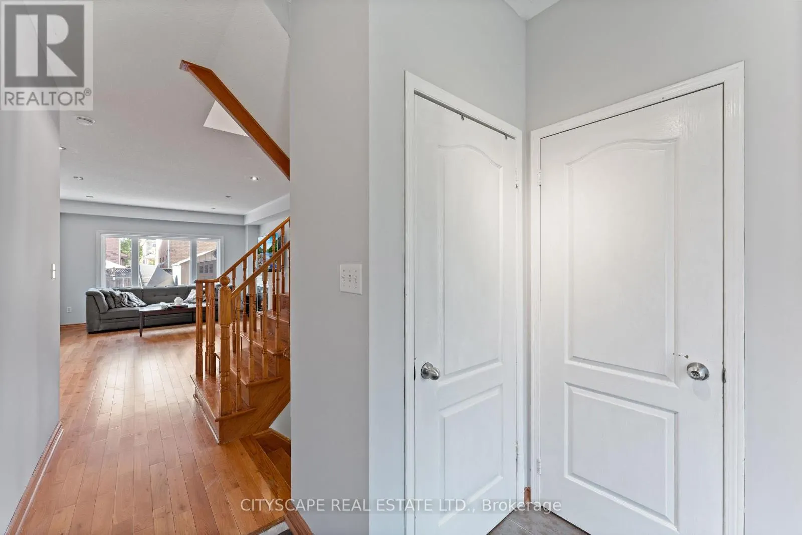 5760 RAFTSMAN COVE STREET