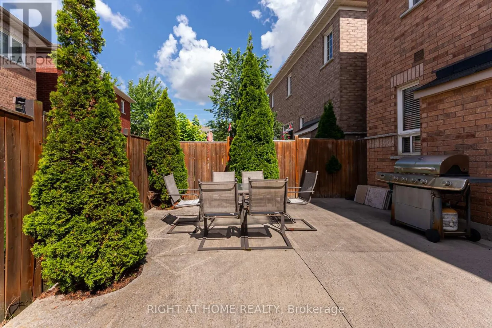 12 JOYWILL COURT