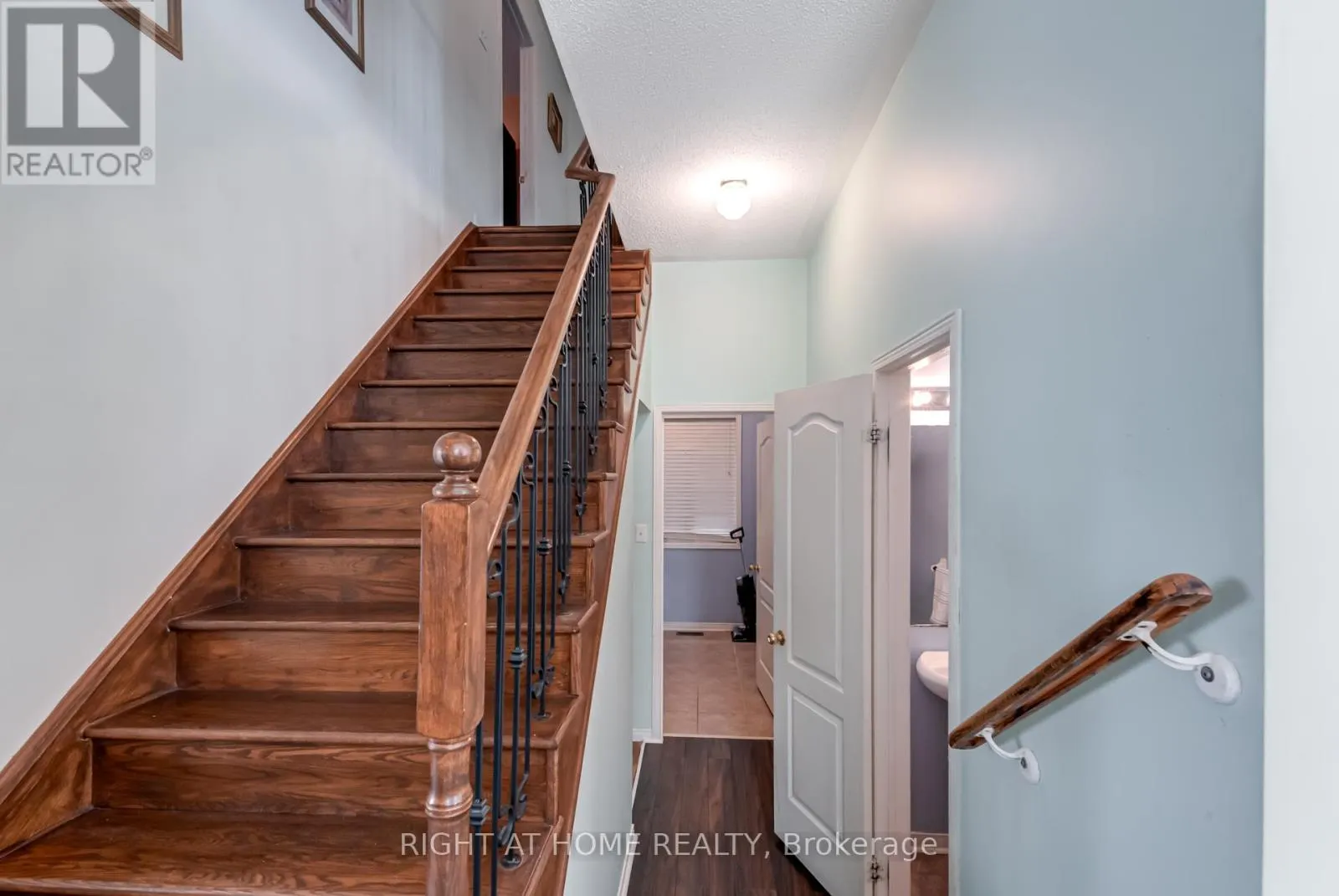 12 JOYWILL COURT