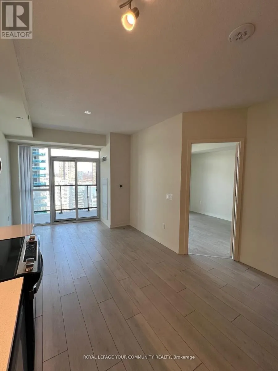 2201 - 38 ANNIE CRAIG DRIVE