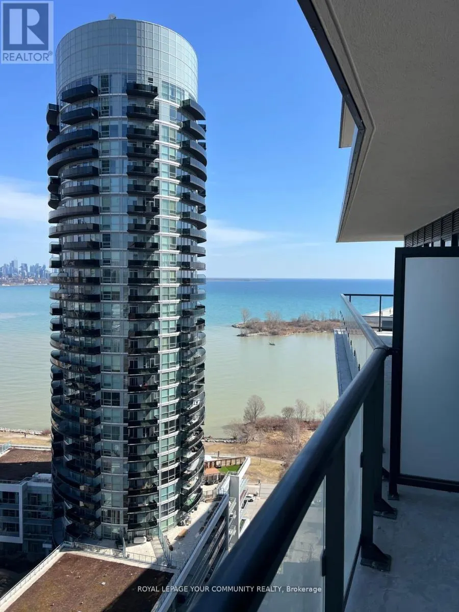 2201 - 38 ANNIE CRAIG DRIVE