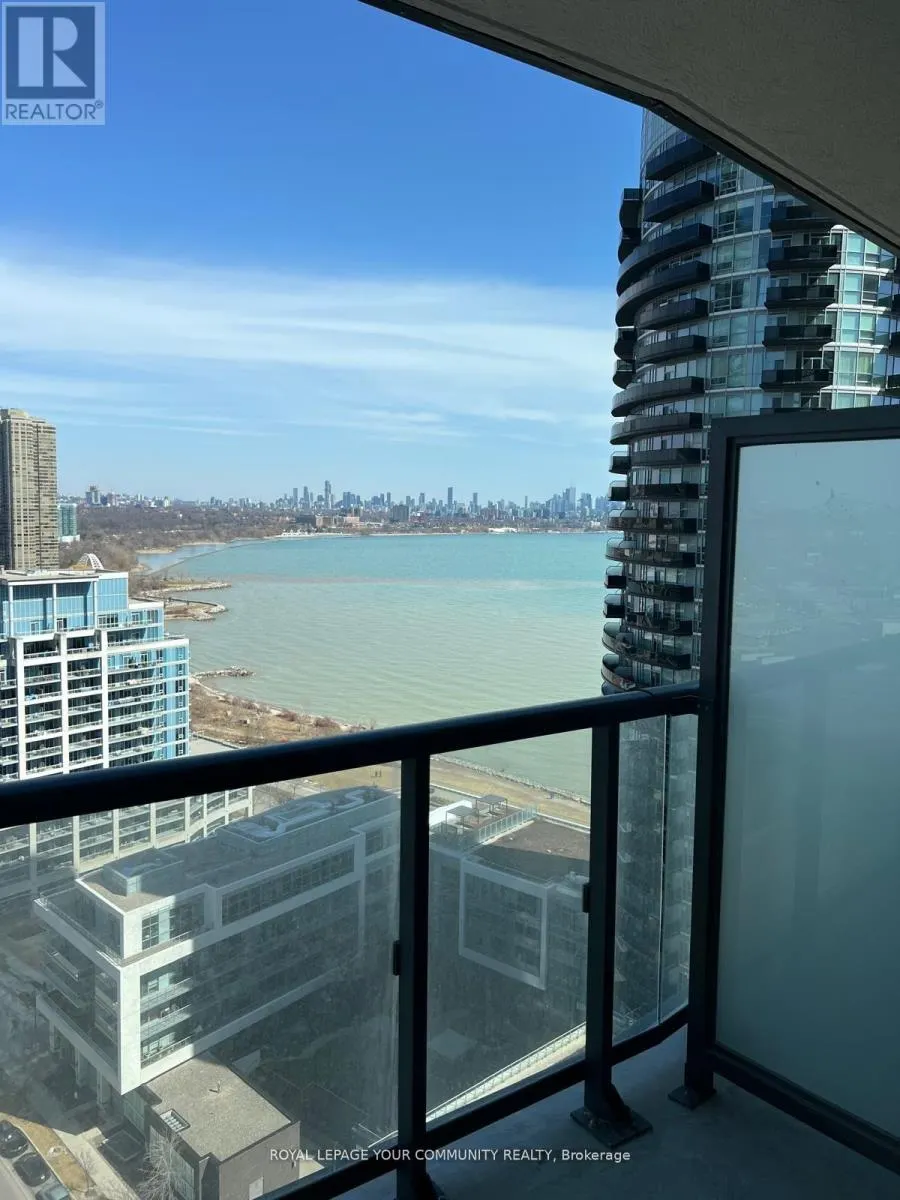 2201 - 38 ANNIE CRAIG DRIVE