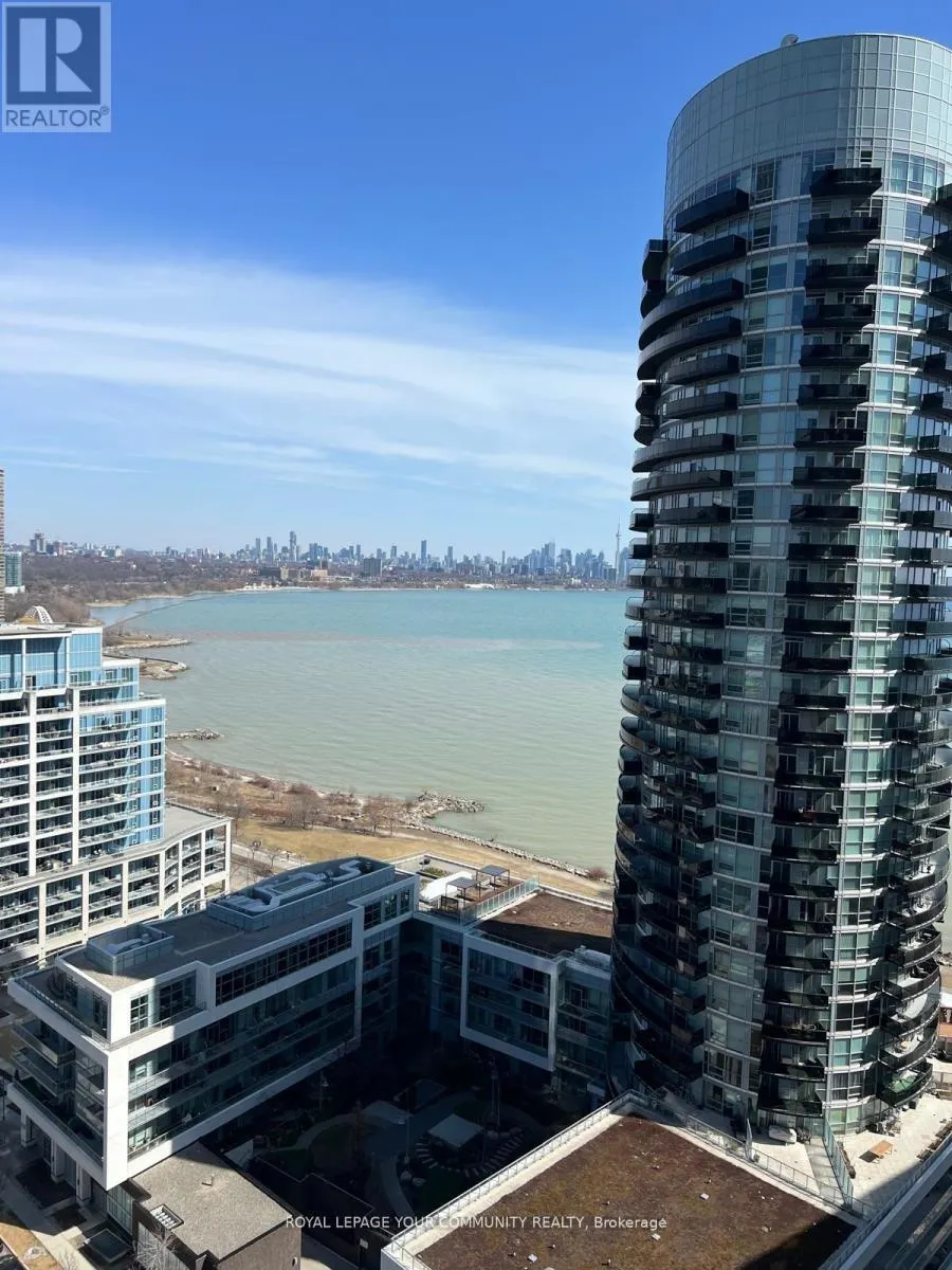2201 - 38 ANNIE CRAIG DRIVE