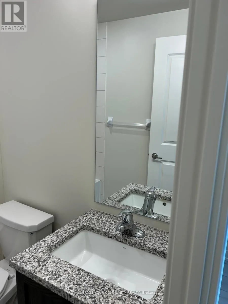 2201 - 38 ANNIE CRAIG DRIVE