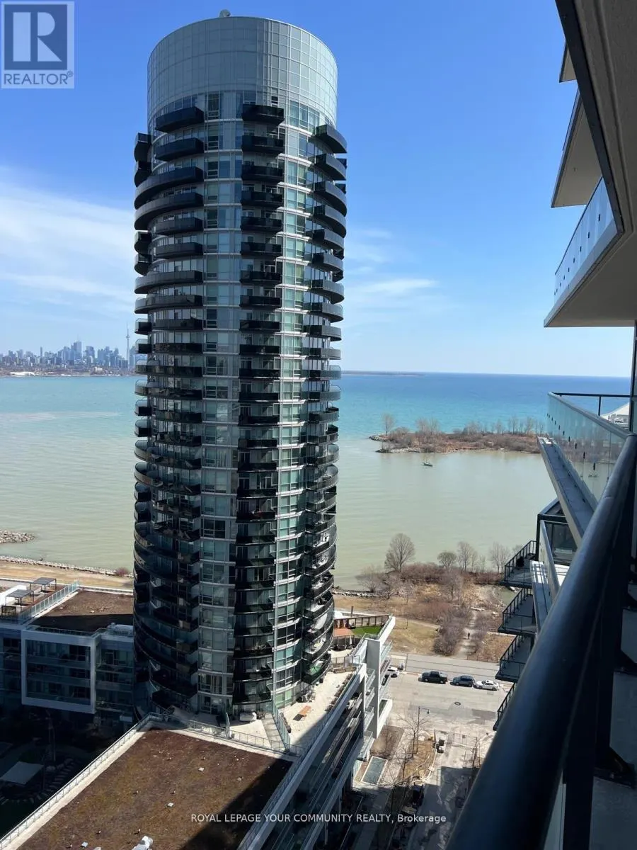 2201 - 38 ANNIE CRAIG DRIVE