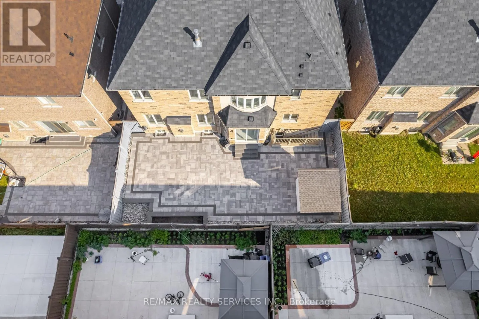 16 VENUE ROAD