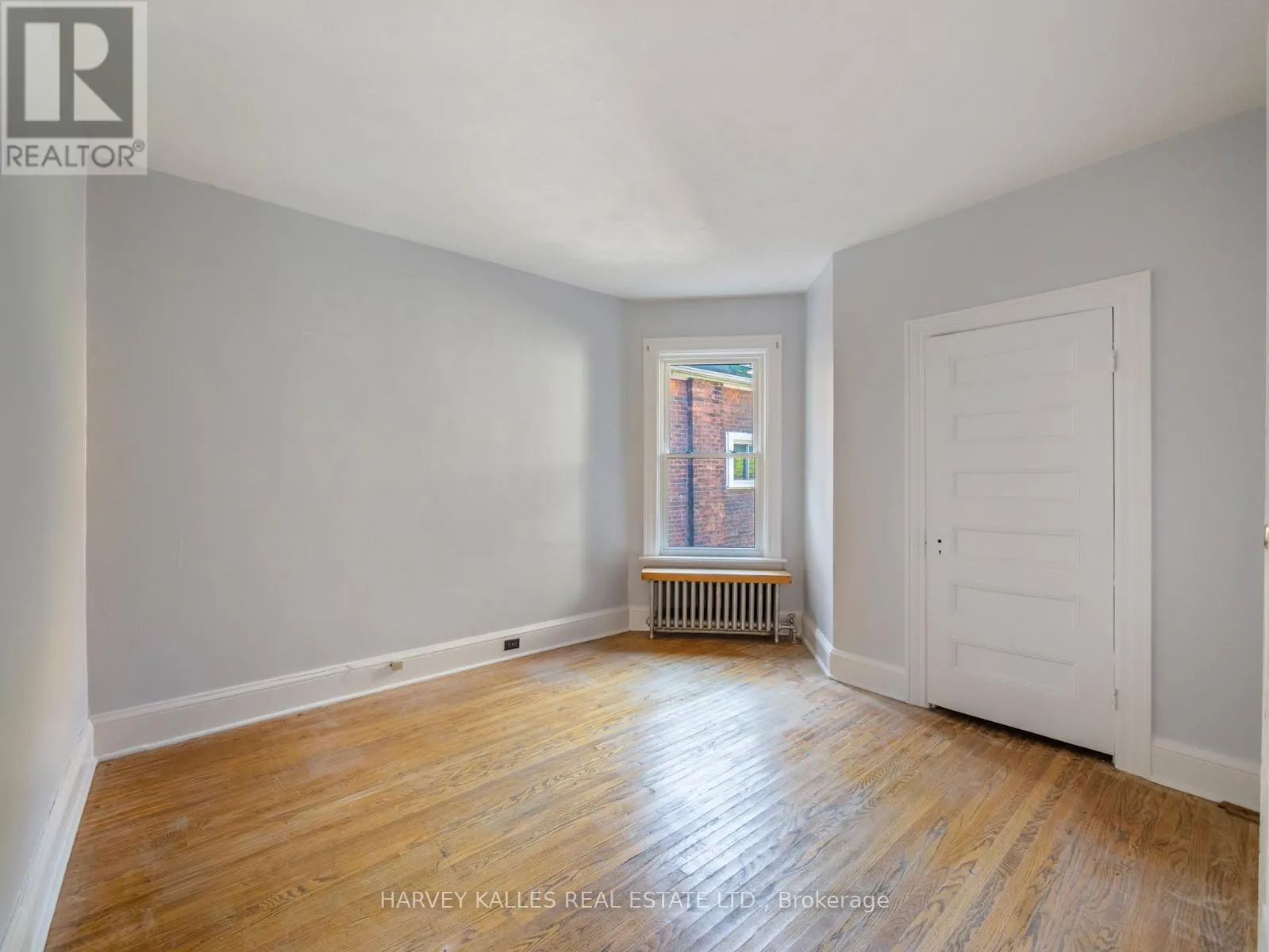 132 CLOSE AVENUE