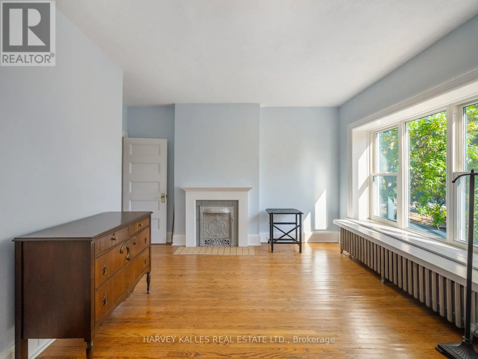 132 CLOSE AVENUE