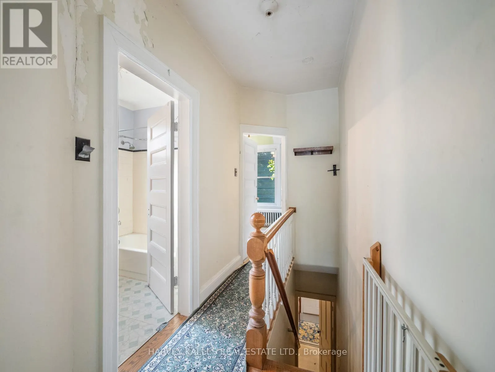 132 CLOSE AVENUE