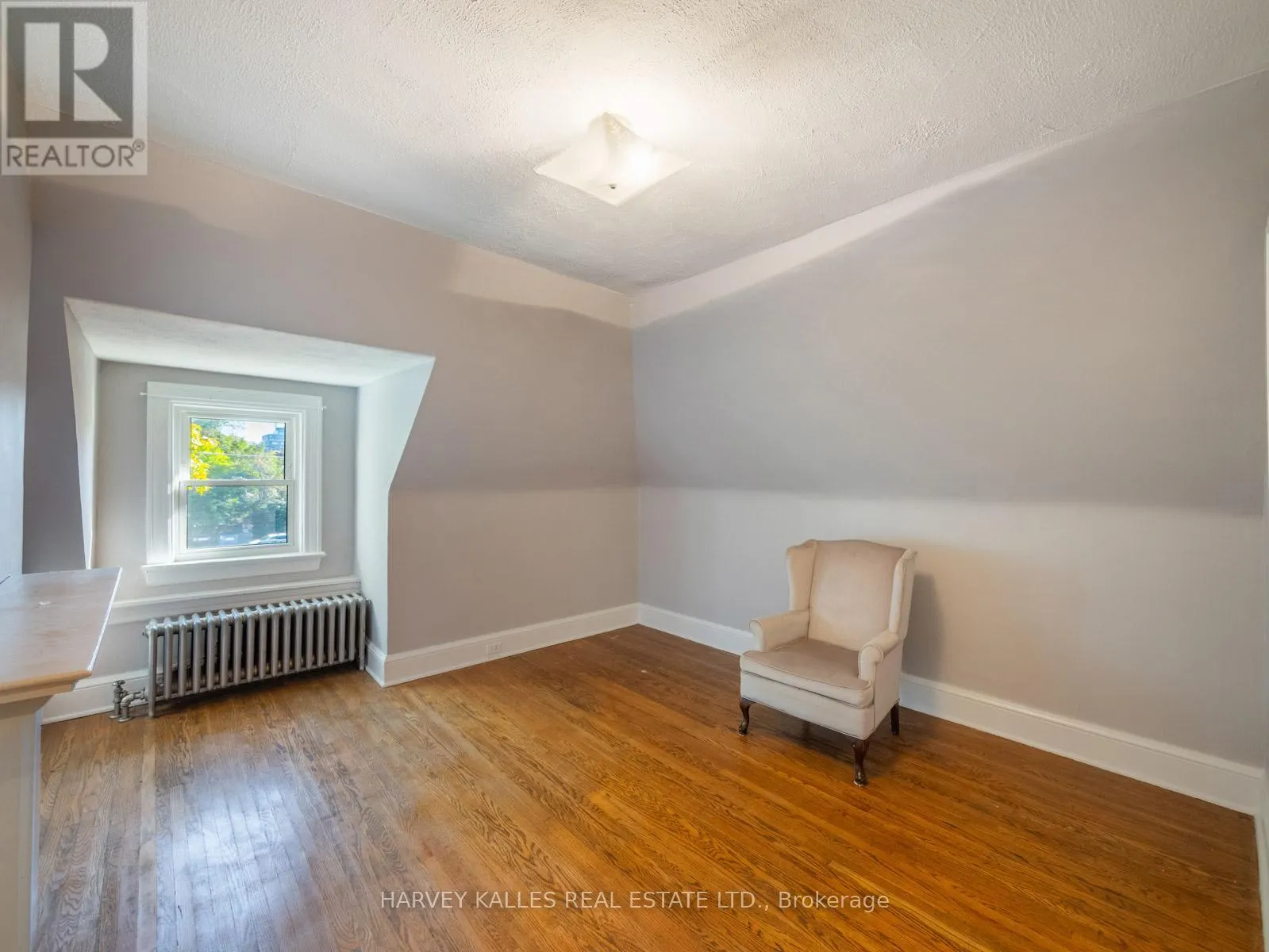 132 CLOSE AVENUE