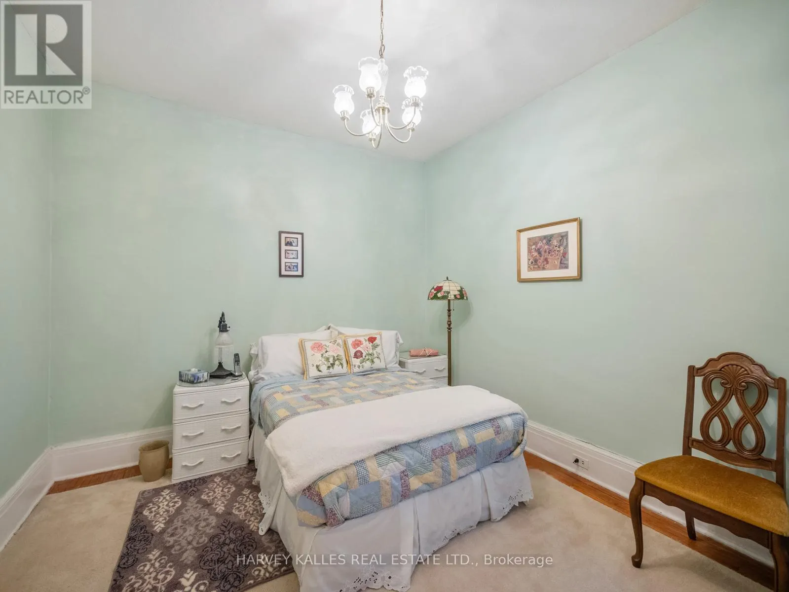 132 CLOSE AVENUE