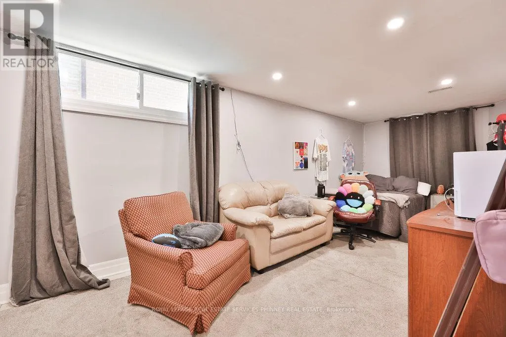 1404 LEWISHAM DRIVE