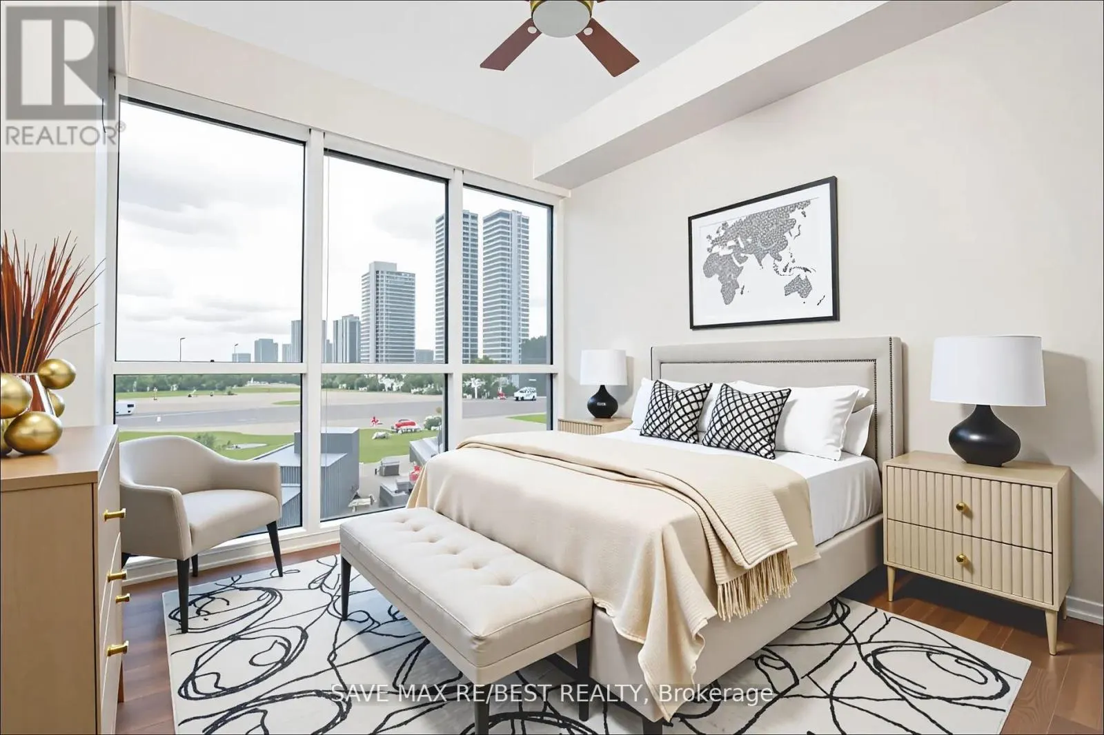 807 - 10 PARK LAWN ROAD