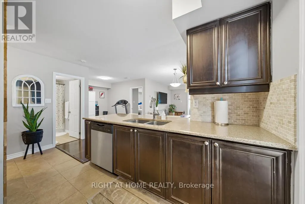 121 - 3070 ROTARY WAY