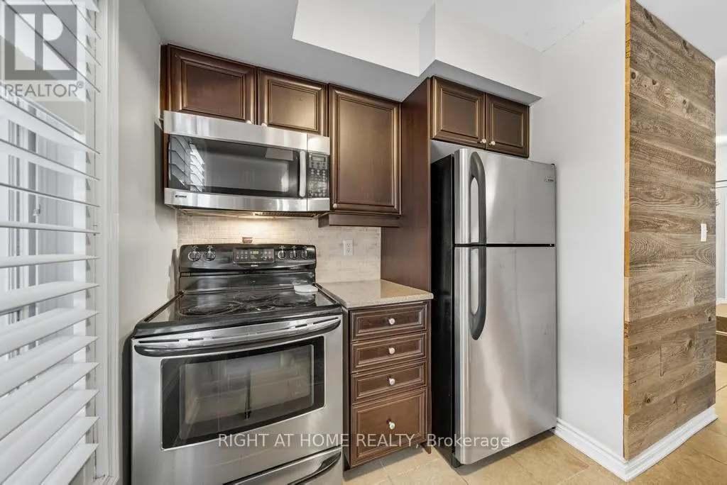 121 - 3070 ROTARY WAY