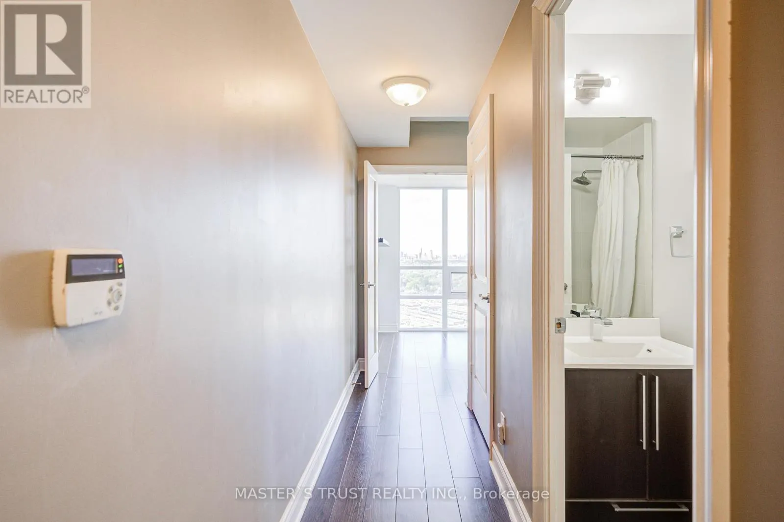 3202 - 16 BROOKERS LANE