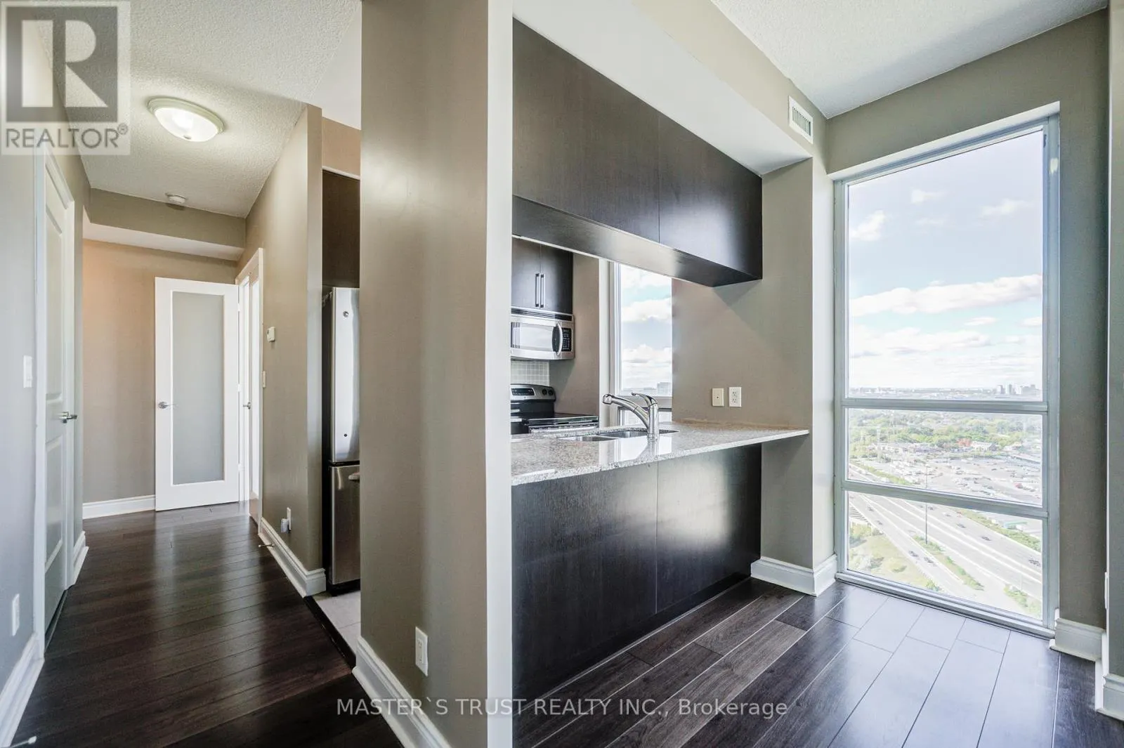 3202 - 16 BROOKERS LANE