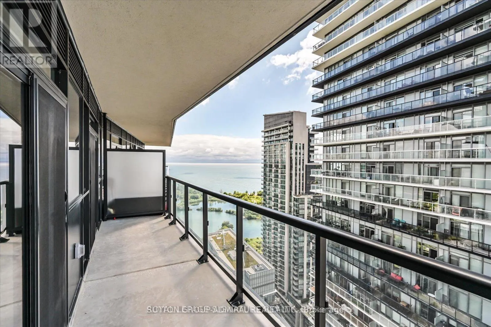 4006 - 38 ANNIE CRAIG DRIVE