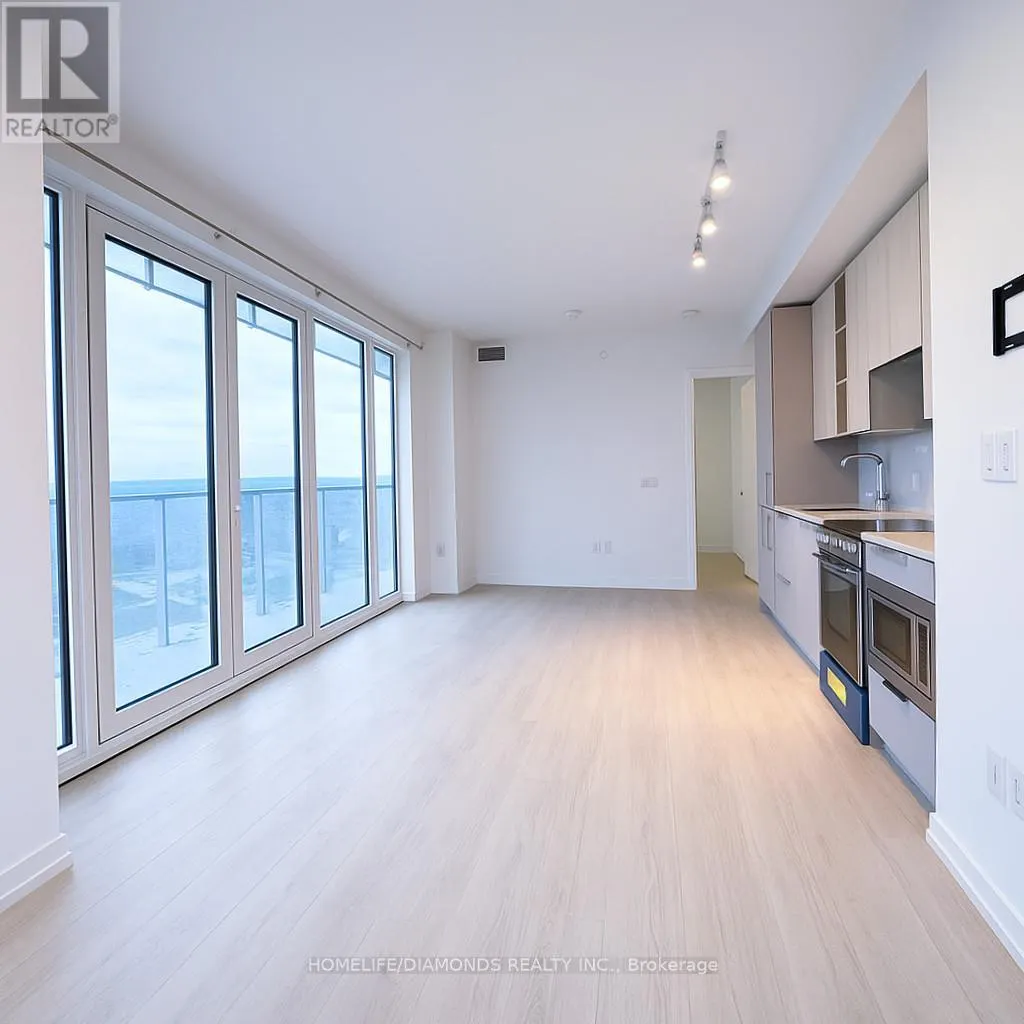 4103 - 3883 QUARTZ ROAD