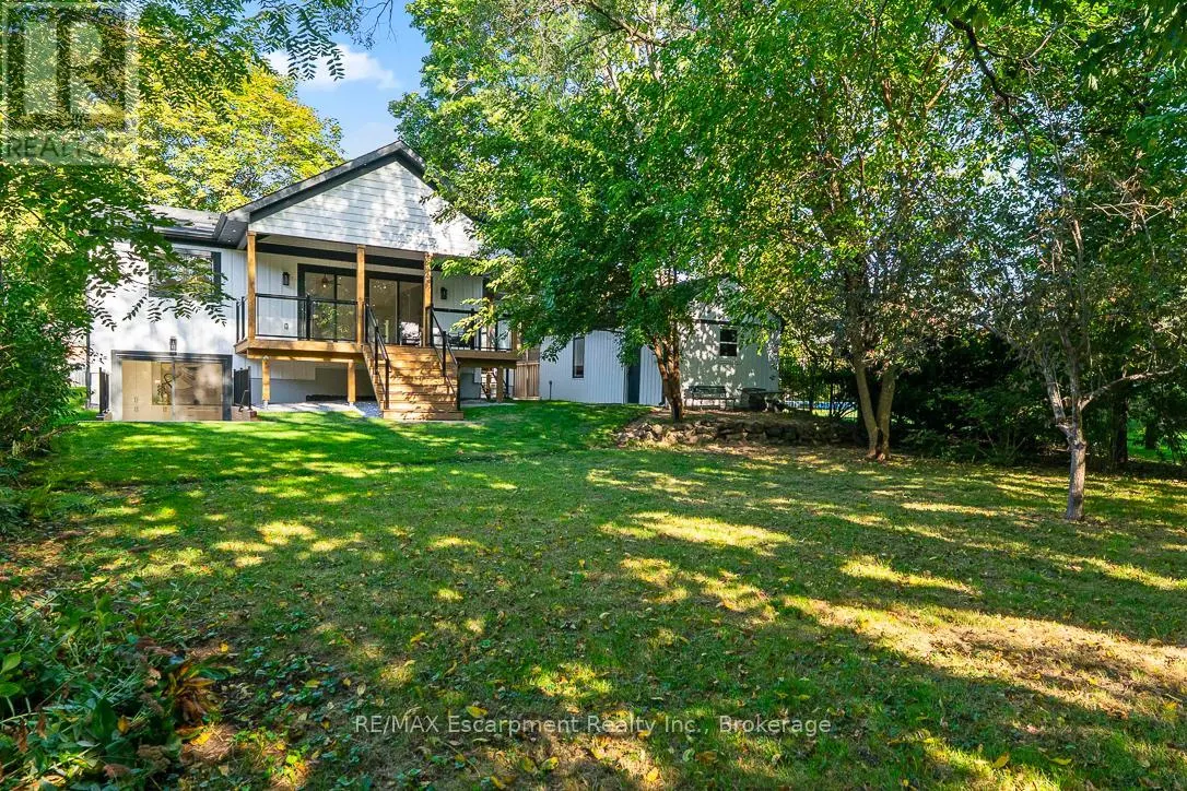 2282 FAIRLEIGH PLACE