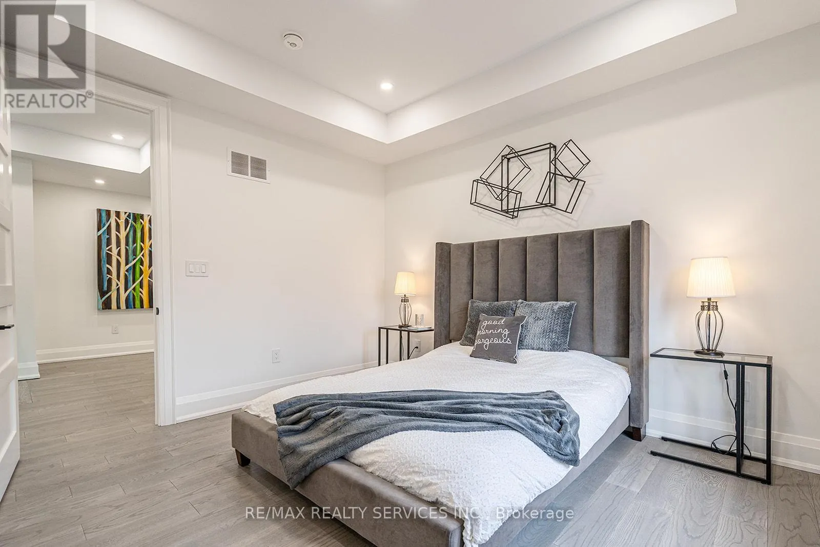 3 BONNYVIEW DRIVE