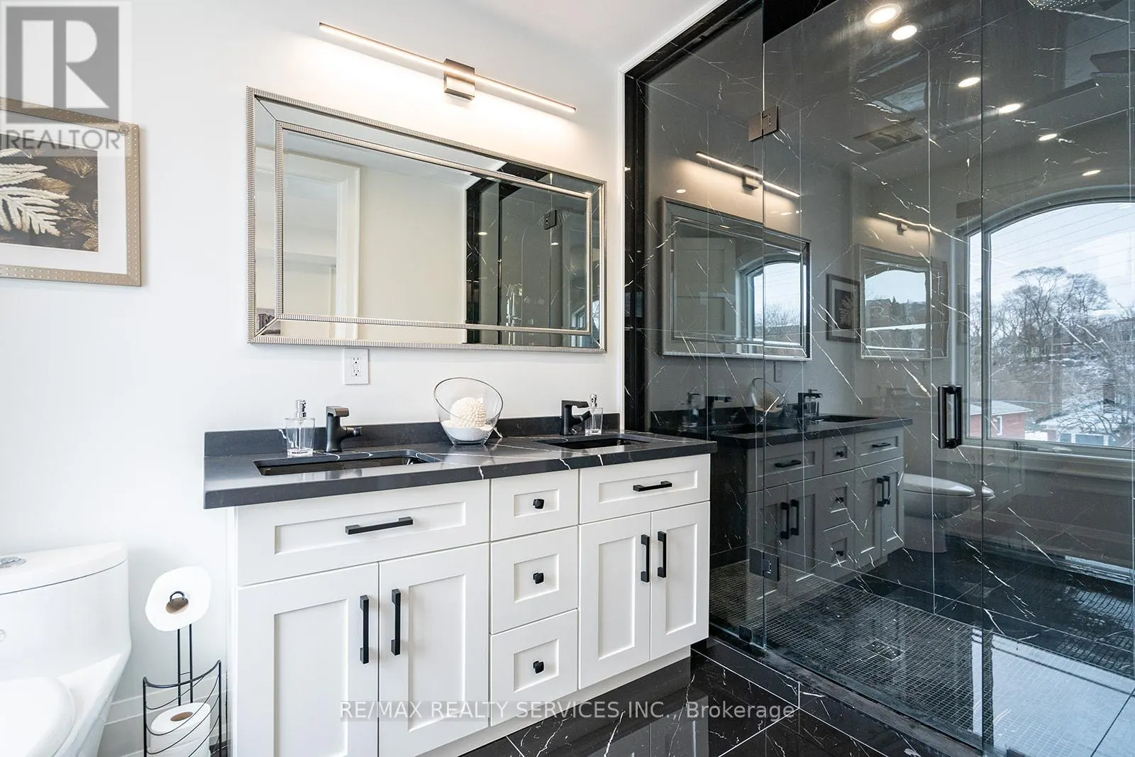 3 BONNYVIEW DRIVE