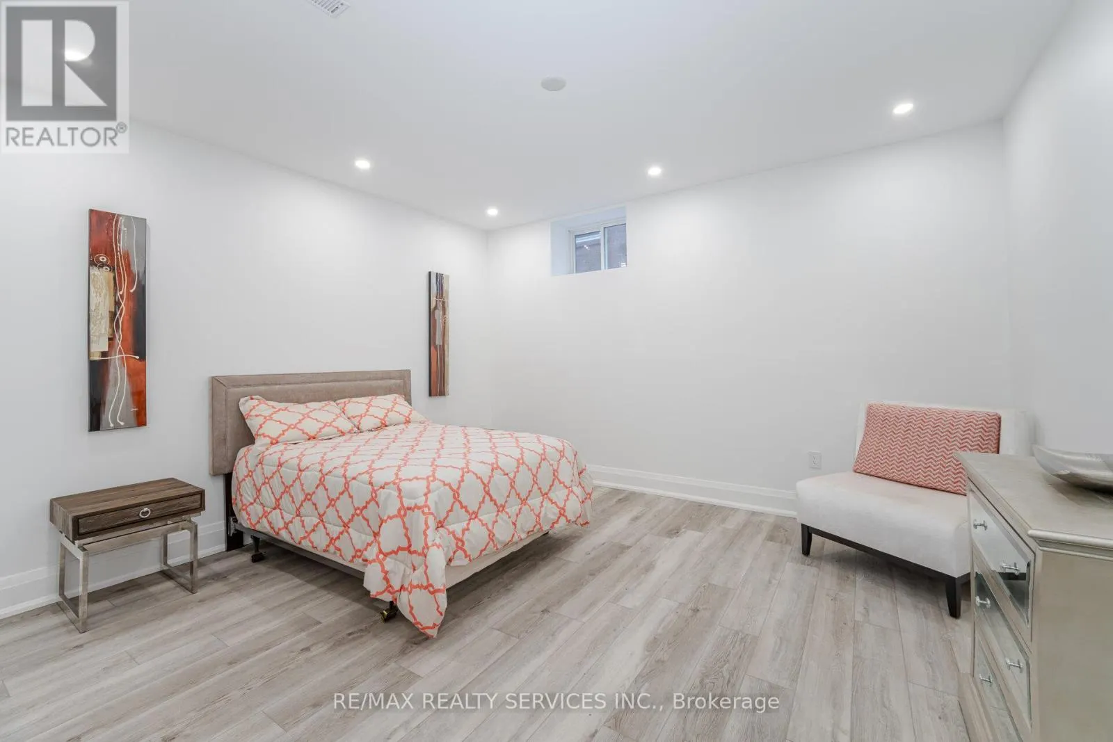 3 BONNYVIEW DRIVE